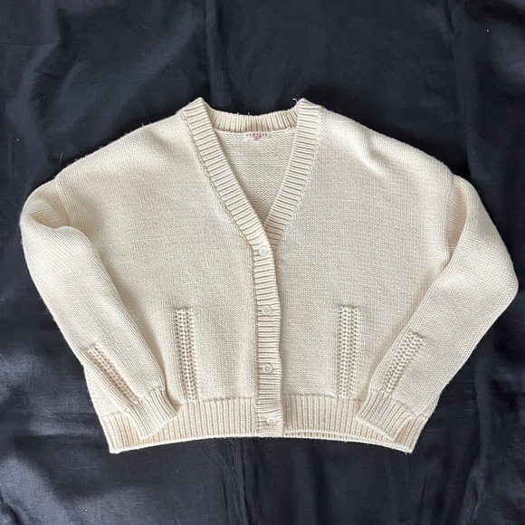 Demylee Heavyweight Cream Cardigan Sweater Small - Picture 1 of 8